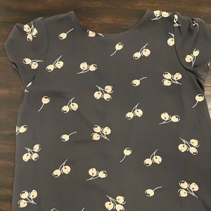 Size Large LOFT shirt